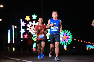 BIB: 40814, 46850
                            <button type="button" onclick="openModal(14710061)" class="btn btn-primary btn-sm float-right btn-popup" data-toggle="modal" data-target=".modal-high-quality">
                        <i class="fas fa-shopping-cart"></i> Add to Cart
                    </button>
                                            <button type="button" onclick="isThisMe(14710061, true)" class="btn btn-success btn-sm float-right btn-popup btn-isme hidden" data-toggle="tooltip" data-placement="bottom" title="นี่คือรูปของคุณใช่ไหม คลิกที่นี่เพื่อเอาเข้าอัลบั้ม">
                        <i class="fas fa-plus"></i> Add to album
                    </button>
                    <button type="button" onclick="isThisMe(14710061, false)" class="btn btn-warning btn-sm float-right btn-popup btn-isnotme hidden">
                        <i class="fas fa-ban"></i> Remove from album
                    </button>