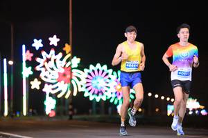 BIB: 46664, 40853
                            <button type="button" onclick="openModal(14583413)" class="btn btn-primary btn-sm float-right btn-popup" data-toggle="modal" data-target=".modal-high-quality">
                        <i class="fas fa-shopping-cart"></i> Add to Cart
                    </button>
                                            <button type="button" onclick="isThisMe(14583413, true)" class="btn btn-success btn-sm float-right btn-popup btn-isme hidden" data-toggle="tooltip" data-placement="bottom" title="นี่คือรูปของคุณใช่ไหม คลิกที่นี่เพื่อเอาเข้าอัลบั้ม">
                        <i class="fas fa-plus"></i> Add to album
                    </button>
                    <button type="button" onclick="isThisMe(14583413, false)" class="btn btn-warning btn-sm float-right btn-popup btn-isnotme hidden">
                        <i class="fas fa-ban"></i> Remove from album
                    </button>