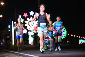 BIB: 40227
                            <button type="button" onclick="openModal(14662038)" class="btn btn-primary btn-sm float-right btn-popup" data-toggle="modal" data-target=".modal-high-quality">
                        <i class="fas fa-shopping-cart"></i> Add to Cart
                    </button>
                                            <button type="button" onclick="isThisMe(14662038, true)" class="btn btn-success btn-sm float-right btn-popup btn-isme hidden" data-toggle="tooltip" data-placement="bottom" title="นี่คือรูปของคุณใช่ไหม คลิกที่นี่เพื่อเอาเข้าอัลบั้ม">
                        <i class="fas fa-plus"></i> Add to album
                    </button>
                    <button type="button" onclick="isThisMe(14662038, false)" class="btn btn-warning btn-sm float-right btn-popup btn-isnotme hidden">
                        <i class="fas fa-ban"></i> Remove from album
                    </button>