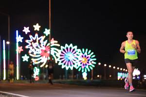 BIB: 40301
                            <button type="button" onclick="openModal(14581976)" class="btn btn-primary btn-sm float-right btn-popup" data-toggle="modal" data-target=".modal-high-quality">
                        <i class="fas fa-shopping-cart"></i> Add to Cart
                    </button>
                                            <button type="button" onclick="isThisMe(14581976, true)" class="btn btn-success btn-sm float-right btn-popup btn-isme hidden" data-toggle="tooltip" data-placement="bottom" title="นี่คือรูปของคุณใช่ไหม คลิกที่นี่เพื่อเอาเข้าอัลบั้ม">
                        <i class="fas fa-plus"></i> Add to album
                    </button>
                    <button type="button" onclick="isThisMe(14581976, false)" class="btn btn-warning btn-sm float-right btn-popup btn-isnotme hidden">
                        <i class="fas fa-ban"></i> Remove from album
                    </button>