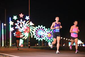 BIB: 41572
                            <button type="button" onclick="openModal(14580983)" class="btn btn-primary btn-sm float-right btn-popup" data-toggle="modal" data-target=".modal-high-quality">
                        <i class="fas fa-shopping-cart"></i> Add to Cart
                    </button>
                                            <button type="button" onclick="isThisMe(14580983, true)" class="btn btn-success btn-sm float-right btn-popup btn-isme hidden" data-toggle="tooltip" data-placement="bottom" title="นี่คือรูปของคุณใช่ไหม คลิกที่นี่เพื่อเอาเข้าอัลบั้ม">
                        <i class="fas fa-plus"></i> Add to album
                    </button>
                    <button type="button" onclick="isThisMe(14580983, false)" class="btn btn-warning btn-sm float-right btn-popup btn-isnotme hidden">
                        <i class="fas fa-ban"></i> Remove from album
                    </button>