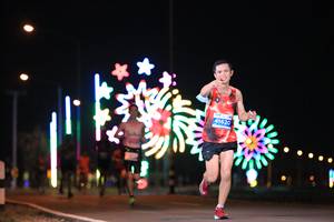 BIB: 41620
                            <button type="button" onclick="openModal(14587440)" class="btn btn-primary btn-sm float-right btn-popup" data-toggle="modal" data-target=".modal-high-quality">
                        <i class="fas fa-shopping-cart"></i> Add to Cart
                    </button>
                                            <button type="button" onclick="isThisMe(14587440, true)" class="btn btn-success btn-sm float-right btn-popup btn-isme hidden" data-toggle="tooltip" data-placement="bottom" title="นี่คือรูปของคุณใช่ไหม คลิกที่นี่เพื่อเอาเข้าอัลบั้ม">
                        <i class="fas fa-plus"></i> Add to album
                    </button>
                    <button type="button" onclick="isThisMe(14587440, false)" class="btn btn-warning btn-sm float-right btn-popup btn-isnotme hidden">
                        <i class="fas fa-ban"></i> Remove from album
                    </button>