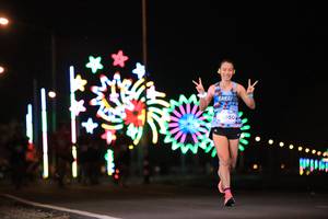 BIB: 1050
                            <button type="button" onclick="openModal(14708763)" class="btn btn-primary btn-sm float-right btn-popup" data-toggle="modal" data-target=".modal-high-quality">
                        <i class="fas fa-shopping-cart"></i> Add to Cart
                    </button>
                                            <button type="button" onclick="isThisMe(14708763, true)" class="btn btn-success btn-sm float-right btn-popup btn-isme hidden" data-toggle="tooltip" data-placement="bottom" title="นี่คือรูปของคุณใช่ไหม คลิกที่นี่เพื่อเอาเข้าอัลบั้ม">
                        <i class="fas fa-plus"></i> Add to album
                    </button>
                    <button type="button" onclick="isThisMe(14708763, false)" class="btn btn-warning btn-sm float-right btn-popup btn-isnotme hidden">
                        <i class="fas fa-ban"></i> Remove from album
                    </button>