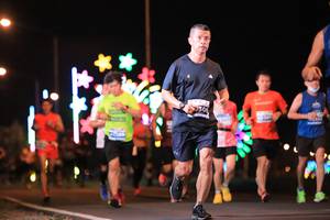 BIB: 306
                            <button type="button" onclick="openModal(14692320)" class="btn btn-primary btn-sm float-right btn-popup" data-toggle="modal" data-target=".modal-high-quality">
                        <i class="fas fa-shopping-cart"></i> Add to Cart
                    </button>
                                            <button type="button" onclick="isThisMe(14692320, true)" class="btn btn-success btn-sm float-right btn-popup btn-isme hidden" data-toggle="tooltip" data-placement="bottom" title="นี่คือรูปของคุณใช่ไหม คลิกที่นี่เพื่อเอาเข้าอัลบั้ม">
                        <i class="fas fa-plus"></i> Add to album
                    </button>
                    <button type="button" onclick="isThisMe(14692320, false)" class="btn btn-warning btn-sm float-right btn-popup btn-isnotme hidden">
                        <i class="fas fa-ban"></i> Remove from album
                    </button>