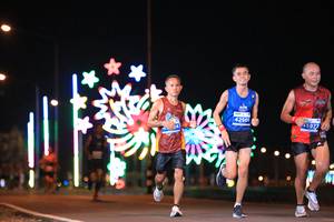 BIB: 42501, 45977
                            <button type="button" onclick="openModal(14595201)" class="btn btn-primary btn-sm float-right btn-popup" data-toggle="modal" data-target=".modal-high-quality">
                        <i class="fas fa-shopping-cart"></i> Add to Cart
                    </button>
                                            <button type="button" onclick="isThisMe(14595201, true)" class="btn btn-success btn-sm float-right btn-popup btn-isme hidden" data-toggle="tooltip" data-placement="bottom" title="นี่คือรูปของคุณใช่ไหม คลิกที่นี่เพื่อเอาเข้าอัลบั้ม">
                        <i class="fas fa-plus"></i> Add to album
                    </button>
                    <button type="button" onclick="isThisMe(14595201, false)" class="btn btn-warning btn-sm float-right btn-popup btn-isnotme hidden">
                        <i class="fas fa-ban"></i> Remove from album
                    </button>