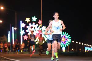 BIB: 0013
                            <button type="button" onclick="openModal(14598571)" class="btn btn-primary btn-sm float-right btn-popup" data-toggle="modal" data-target=".modal-high-quality">
                        <i class="fas fa-shopping-cart"></i> Add to Cart
                    </button>
                                            <button type="button" onclick="isThisMe(14598571, true)" class="btn btn-success btn-sm float-right btn-popup btn-isme hidden" data-toggle="tooltip" data-placement="bottom" title="นี่คือรูปของคุณใช่ไหม คลิกที่นี่เพื่อเอาเข้าอัลบั้ม">
                        <i class="fas fa-plus"></i> Add to album
                    </button>
                    <button type="button" onclick="isThisMe(14598571, false)" class="btn btn-warning btn-sm float-right btn-popup btn-isnotme hidden">
                        <i class="fas fa-ban"></i> Remove from album
                    </button>