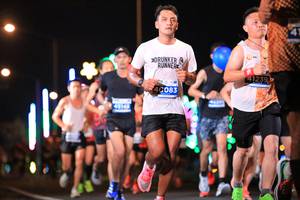 BIB: 41239, 40083, 45144
                            <button type="button" onclick="openModal(14610388)" class="btn btn-primary btn-sm float-right btn-popup" data-toggle="modal" data-target=".modal-high-quality">
                        <i class="fas fa-shopping-cart"></i> Add to Cart
                    </button>
                                            <button type="button" onclick="isThisMe(14610388, true)" class="btn btn-success btn-sm float-right btn-popup btn-isme hidden" data-toggle="tooltip" data-placement="bottom" title="นี่คือรูปของคุณใช่ไหม คลิกที่นี่เพื่อเอาเข้าอัลบั้ม">
                        <i class="fas fa-plus"></i> Add to album
                    </button>
                    <button type="button" onclick="isThisMe(14610388, false)" class="btn btn-warning btn-sm float-right btn-popup btn-isnotme hidden">
                        <i class="fas fa-ban"></i> Remove from album
                    </button>