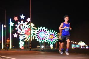 BIB: 92405
                            <button type="button" onclick="openModal(14582172)" class="btn btn-primary btn-sm float-right btn-popup" data-toggle="modal" data-target=".modal-high-quality">
                        <i class="fas fa-shopping-cart"></i> Add to Cart
                    </button>
                                            <button type="button" onclick="isThisMe(14582172, true)" class="btn btn-success btn-sm float-right btn-popup btn-isme hidden" data-toggle="tooltip" data-placement="bottom" title="นี่คือรูปของคุณใช่ไหม คลิกที่นี่เพื่อเอาเข้าอัลบั้ม">
                        <i class="fas fa-plus"></i> Add to album
                    </button>
                    <button type="button" onclick="isThisMe(14582172, false)" class="btn btn-warning btn-sm float-right btn-popup btn-isnotme hidden">
                        <i class="fas fa-ban"></i> Remove from album
                    </button>