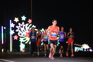 BIB: 41111
                            <button type="button" onclick="openModal(14583923)" class="btn btn-primary btn-sm float-right btn-popup" data-toggle="modal" data-target=".modal-high-quality">
                        <i class="fas fa-shopping-cart"></i> Add to Cart
                    </button>
                                            <button type="button" onclick="isThisMe(14583923, true)" class="btn btn-success btn-sm float-right btn-popup btn-isme hidden" data-toggle="tooltip" data-placement="bottom" title="นี่คือรูปของคุณใช่ไหม คลิกที่นี่เพื่อเอาเข้าอัลบั้ม">
                        <i class="fas fa-plus"></i> Add to album
                    </button>
                    <button type="button" onclick="isThisMe(14583923, false)" class="btn btn-warning btn-sm float-right btn-popup btn-isnotme hidden">
                        <i class="fas fa-ban"></i> Remove from album
                    </button>