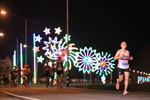 BIB: 40414
                            <button type="button" onclick="openModal(14602446)" class="btn btn-primary btn-sm float-right btn-popup" data-toggle="modal" data-target=".modal-high-quality">
                        <i class="fas fa-shopping-cart"></i> Add to Cart
                    </button>
                                            <button type="button" onclick="isThisMe(14602446, true)" class="btn btn-success btn-sm float-right btn-popup btn-isme hidden" data-toggle="tooltip" data-placement="bottom" title="นี่คือรูปของคุณใช่ไหม คลิกที่นี่เพื่อเอาเข้าอัลบั้ม">
                        <i class="fas fa-plus"></i> Add to album
                    </button>
                    <button type="button" onclick="isThisMe(14602446, false)" class="btn btn-warning btn-sm float-right btn-popup btn-isnotme hidden">
                        <i class="fas fa-ban"></i> Remove from album
                    </button>