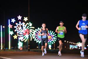 BIB: 4208, 0877, 46072
                            <button type="button" onclick="openModal(14585603)" class="btn btn-primary btn-sm float-right btn-popup" data-toggle="modal" data-target=".modal-high-quality">
                        <i class="fas fa-shopping-cart"></i> Add to Cart
                    </button>
                                            <button type="button" onclick="isThisMe(14585603, true)" class="btn btn-success btn-sm float-right btn-popup btn-isme hidden" data-toggle="tooltip" data-placement="bottom" title="นี่คือรูปของคุณใช่ไหม คลิกที่นี่เพื่อเอาเข้าอัลบั้ม">
                        <i class="fas fa-plus"></i> Add to album
                    </button>
                    <button type="button" onclick="isThisMe(14585603, false)" class="btn btn-warning btn-sm float-right btn-popup btn-isnotme hidden">
                        <i class="fas fa-ban"></i> Remove from album
                    </button>