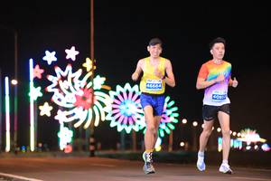 BIB: 46664, 4085
                            <button type="button" onclick="openModal(14583378)" class="btn btn-primary btn-sm float-right btn-popup" data-toggle="modal" data-target=".modal-high-quality">
                        <i class="fas fa-shopping-cart"></i> Add to Cart
                    </button>
                                            <button type="button" onclick="isThisMe(14583378, true)" class="btn btn-success btn-sm float-right btn-popup btn-isme hidden" data-toggle="tooltip" data-placement="bottom" title="นี่คือรูปของคุณใช่ไหม คลิกที่นี่เพื่อเอาเข้าอัลบั้ม">
                        <i class="fas fa-plus"></i> Add to album
                    </button>
                    <button type="button" onclick="isThisMe(14583378, false)" class="btn btn-warning btn-sm float-right btn-popup btn-isnotme hidden">
                        <i class="fas fa-ban"></i> Remove from album
                    </button>