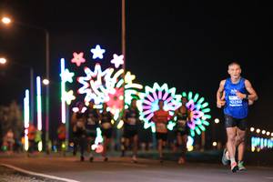 BIB: 40250
                            <button type="button" onclick="openModal(14593247)" class="btn btn-primary btn-sm float-right btn-popup" data-toggle="modal" data-target=".modal-high-quality">
                        <i class="fas fa-shopping-cart"></i> Add to Cart
                    </button>
                                            <button type="button" onclick="isThisMe(14593247, true)" class="btn btn-success btn-sm float-right btn-popup btn-isme hidden" data-toggle="tooltip" data-placement="bottom" title="นี่คือรูปของคุณใช่ไหม คลิกที่นี่เพื่อเอาเข้าอัลบั้ม">
                        <i class="fas fa-plus"></i> Add to album
                    </button>
                    <button type="button" onclick="isThisMe(14593247, false)" class="btn btn-warning btn-sm float-right btn-popup btn-isnotme hidden">
                        <i class="fas fa-ban"></i> Remove from album
                    </button>