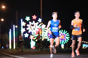 BIB: 40859, 40916
                            <button type="button" onclick="openModal(14590293)" class="btn btn-primary btn-sm float-right btn-popup" data-toggle="modal" data-target=".modal-high-quality">
                        <i class="fas fa-shopping-cart"></i> Add to Cart
                    </button>
                                            <button type="button" onclick="isThisMe(14590293, true)" class="btn btn-success btn-sm float-right btn-popup btn-isme hidden" data-toggle="tooltip" data-placement="bottom" title="นี่คือรูปของคุณใช่ไหม คลิกที่นี่เพื่อเอาเข้าอัลบั้ม">
                        <i class="fas fa-plus"></i> Add to album
                    </button>
                    <button type="button" onclick="isThisMe(14590293, false)" class="btn btn-warning btn-sm float-right btn-popup btn-isnotme hidden">
                        <i class="fas fa-ban"></i> Remove from album
                    </button>