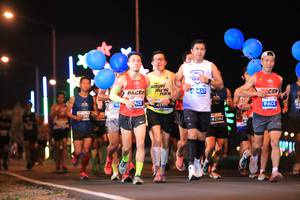 BIB: 427, 42142
                            <button type="button" onclick="openModal(14650791)" class="btn btn-primary btn-sm float-right btn-popup" data-toggle="modal" data-target=".modal-high-quality">
                        <i class="fas fa-shopping-cart"></i> Add to Cart
                    </button>
                                            <button type="button" onclick="isThisMe(14650791, true)" class="btn btn-success btn-sm float-right btn-popup btn-isme hidden" data-toggle="tooltip" data-placement="bottom" title="นี่คือรูปของคุณใช่ไหม คลิกที่นี่เพื่อเอาเข้าอัลบั้ม">
                        <i class="fas fa-plus"></i> Add to album
                    </button>
                    <button type="button" onclick="isThisMe(14650791, false)" class="btn btn-warning btn-sm float-right btn-popup btn-isnotme hidden">
                        <i class="fas fa-ban"></i> Remove from album
                    </button>