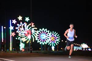 BIB: 416815
                            <button type="button" onclick="openModal(14583124)" class="btn btn-primary btn-sm float-right btn-popup" data-toggle="modal" data-target=".modal-high-quality">
                        <i class="fas fa-shopping-cart"></i> Add to Cart
                    </button>
                                            <button type="button" onclick="isThisMe(14583124, true)" class="btn btn-success btn-sm float-right btn-popup btn-isme hidden" data-toggle="tooltip" data-placement="bottom" title="นี่คือรูปของคุณใช่ไหม คลิกที่นี่เพื่อเอาเข้าอัลบั้ม">
                        <i class="fas fa-plus"></i> Add to album
                    </button>
                    <button type="button" onclick="isThisMe(14583124, false)" class="btn btn-warning btn-sm float-right btn-popup btn-isnotme hidden">
                        <i class="fas fa-ban"></i> Remove from album
                    </button>