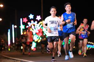 BIB: 46895, 46899
                            <button type="button" onclick="openModal(14711542)" class="btn btn-primary btn-sm float-right btn-popup" data-toggle="modal" data-target=".modal-high-quality">
                        <i class="fas fa-shopping-cart"></i> Add to Cart
                    </button>
                                            <button type="button" onclick="isThisMe(14711542, true)" class="btn btn-success btn-sm float-right btn-popup btn-isme hidden" data-toggle="tooltip" data-placement="bottom" title="นี่คือรูปของคุณใช่ไหม คลิกที่นี่เพื่อเอาเข้าอัลบั้ม">
                        <i class="fas fa-plus"></i> Add to album
                    </button>
                    <button type="button" onclick="isThisMe(14711542, false)" class="btn btn-warning btn-sm float-right btn-popup btn-isnotme hidden">
                        <i class="fas fa-ban"></i> Remove from album
                    </button>