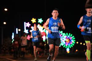 BIB: 41054
                            <button type="button" onclick="openModal(14708142)" class="btn btn-primary btn-sm float-right btn-popup" data-toggle="modal" data-target=".modal-high-quality">
                        <i class="fas fa-shopping-cart"></i> Add to Cart
                    </button>
                                            <button type="button" onclick="isThisMe(14708142, true)" class="btn btn-success btn-sm float-right btn-popup btn-isme hidden" data-toggle="tooltip" data-placement="bottom" title="นี่คือรูปของคุณใช่ไหม คลิกที่นี่เพื่อเอาเข้าอัลบั้ม">
                        <i class="fas fa-plus"></i> Add to album
                    </button>
                    <button type="button" onclick="isThisMe(14708142, false)" class="btn btn-warning btn-sm float-right btn-popup btn-isnotme hidden">
                        <i class="fas fa-ban"></i> Remove from album
                    </button>