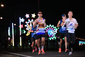 BIB: 41595, 78405, 42960
                            <button type="button" onclick="openModal(14686028)" class="btn btn-primary btn-sm float-right btn-popup" data-toggle="modal" data-target=".modal-high-quality">
                        <i class="fas fa-shopping-cart"></i> Add to Cart
                    </button>
                                            <button type="button" onclick="isThisMe(14686028, true)" class="btn btn-success btn-sm float-right btn-popup btn-isme hidden" data-toggle="tooltip" data-placement="bottom" title="นี่คือรูปของคุณใช่ไหม คลิกที่นี่เพื่อเอาเข้าอัลบั้ม">
                        <i class="fas fa-plus"></i> Add to album
                    </button>
                    <button type="button" onclick="isThisMe(14686028, false)" class="btn btn-warning btn-sm float-right btn-popup btn-isnotme hidden">
                        <i class="fas fa-ban"></i> Remove from album
                    </button>