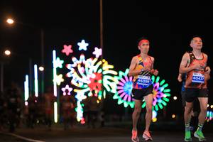 BIB: 40437, 46098
                            <button type="button" onclick="openModal(14707283)" class="btn btn-primary btn-sm float-right btn-popup" data-toggle="modal" data-target=".modal-high-quality">
                        <i class="fas fa-shopping-cart"></i> Add to Cart
                    </button>
                                            <button type="button" onclick="isThisMe(14707283, true)" class="btn btn-success btn-sm float-right btn-popup btn-isme hidden" data-toggle="tooltip" data-placement="bottom" title="นี่คือรูปของคุณใช่ไหม คลิกที่นี่เพื่อเอาเข้าอัลบั้ม">
                        <i class="fas fa-plus"></i> Add to album
                    </button>
                    <button type="button" onclick="isThisMe(14707283, false)" class="btn btn-warning btn-sm float-right btn-popup btn-isnotme hidden">
                        <i class="fas fa-ban"></i> Remove from album
                    </button>