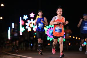 BIB: 4639, 4237, 42027
                            <button type="button" onclick="openModal(14630660)" class="btn btn-primary btn-sm float-right btn-popup" data-toggle="modal" data-target=".modal-high-quality">
                        <i class="fas fa-shopping-cart"></i> Add to Cart
                    </button>
                                            <button type="button" onclick="isThisMe(14630660, true)" class="btn btn-success btn-sm float-right btn-popup btn-isme hidden" data-toggle="tooltip" data-placement="bottom" title="นี่คือรูปของคุณใช่ไหม คลิกที่นี่เพื่อเอาเข้าอัลบั้ม">
                        <i class="fas fa-plus"></i> Add to album
                    </button>
                    <button type="button" onclick="isThisMe(14630660, false)" class="btn btn-warning btn-sm float-right btn-popup btn-isnotme hidden">
                        <i class="fas fa-ban"></i> Remove from album
                    </button>