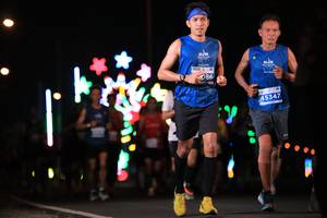 BIB: 086, 45347
                            <button type="button" onclick="openModal(14706300)" class="btn btn-primary btn-sm float-right btn-popup" data-toggle="modal" data-target=".modal-high-quality">
                        <i class="fas fa-shopping-cart"></i> Add to Cart
                    </button>
                                            <button type="button" onclick="isThisMe(14706300, true)" class="btn btn-success btn-sm float-right btn-popup btn-isme hidden" data-toggle="tooltip" data-placement="bottom" title="นี่คือรูปของคุณใช่ไหม คลิกที่นี่เพื่อเอาเข้าอัลบั้ม">
                        <i class="fas fa-plus"></i> Add to album
                    </button>
                    <button type="button" onclick="isThisMe(14706300, false)" class="btn btn-warning btn-sm float-right btn-popup btn-isnotme hidden">
                        <i class="fas fa-ban"></i> Remove from album
                    </button>