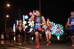 BIB: 454, 42561, 48172
                            <button type="button" onclick="openModal(14713482)" class="btn btn-primary btn-sm float-right btn-popup" data-toggle="modal" data-target=".modal-high-quality">
                        <i class="fas fa-shopping-cart"></i> Add to Cart
                    </button>
                                            <button type="button" onclick="isThisMe(14713482, true)" class="btn btn-success btn-sm float-right btn-popup btn-isme hidden" data-toggle="tooltip" data-placement="bottom" title="นี่คือรูปของคุณใช่ไหม คลิกที่นี่เพื่อเอาเข้าอัลบั้ม">
                        <i class="fas fa-plus"></i> Add to album
                    </button>
                    <button type="button" onclick="isThisMe(14713482, false)" class="btn btn-warning btn-sm float-right btn-popup btn-isnotme hidden">
                        <i class="fas fa-ban"></i> Remove from album
                    </button>