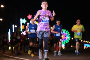 BIB: 41448, 45543
                            <button type="button" onclick="openModal(14705806)" class="btn btn-primary btn-sm float-right btn-popup" data-toggle="modal" data-target=".modal-high-quality">
                        <i class="fas fa-shopping-cart"></i> Add to Cart
                    </button>
                                            <button type="button" onclick="isThisMe(14705806, true)" class="btn btn-success btn-sm float-right btn-popup btn-isme hidden" data-toggle="tooltip" data-placement="bottom" title="นี่คือรูปของคุณใช่ไหม คลิกที่นี่เพื่อเอาเข้าอัลบั้ม">
                        <i class="fas fa-plus"></i> Add to album
                    </button>
                    <button type="button" onclick="isThisMe(14705806, false)" class="btn btn-warning btn-sm float-right btn-popup btn-isnotme hidden">
                        <i class="fas fa-ban"></i> Remove from album
                    </button>