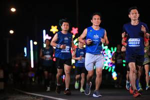 BIB: 46669, 1634
                            <button type="button" onclick="openModal(14710762)" class="btn btn-primary btn-sm float-right btn-popup" data-toggle="modal" data-target=".modal-high-quality">
                        <i class="fas fa-shopping-cart"></i> Add to Cart
                    </button>
                                            <button type="button" onclick="isThisMe(14710762, true)" class="btn btn-success btn-sm float-right btn-popup btn-isme hidden" data-toggle="tooltip" data-placement="bottom" title="นี่คือรูปของคุณใช่ไหม คลิกที่นี่เพื่อเอาเข้าอัลบั้ม">
                        <i class="fas fa-plus"></i> Add to album
                    </button>
                    <button type="button" onclick="isThisMe(14710762, false)" class="btn btn-warning btn-sm float-right btn-popup btn-isnotme hidden">
                        <i class="fas fa-ban"></i> Remove from album
                    </button>