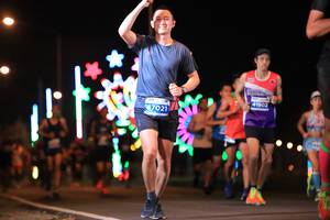 BIB: 41902, 7021, 
                            <button type="button" onclick="openModal(14606801)" class="btn btn-primary btn-sm float-right btn-popup" data-toggle="modal" data-target=".modal-high-quality">
                        <i class="fas fa-shopping-cart"></i> Add to Cart
                    </button>
                                            <button type="button" onclick="isThisMe(14606801, true)" class="btn btn-success btn-sm float-right btn-popup btn-isme hidden" data-toggle="tooltip" data-placement="bottom" title="นี่คือรูปของคุณใช่ไหม คลิกที่นี่เพื่อเอาเข้าอัลบั้ม">
                        <i class="fas fa-plus"></i> Add to album
                    </button>
                    <button type="button" onclick="isThisMe(14606801, false)" class="btn btn-warning btn-sm float-right btn-popup btn-isnotme hidden">
                        <i class="fas fa-ban"></i> Remove from album
                    </button>