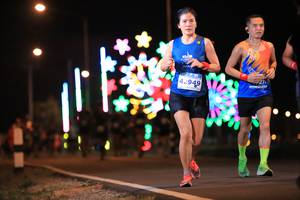 BIB: 42949
                            <button type="button" onclick="openModal(14600208)" class="btn btn-primary btn-sm float-right btn-popup" data-toggle="modal" data-target=".modal-high-quality">
                        <i class="fas fa-shopping-cart"></i> Add to Cart
                    </button>
                                            <button type="button" onclick="isThisMe(14600208, true)" class="btn btn-success btn-sm float-right btn-popup btn-isme hidden" data-toggle="tooltip" data-placement="bottom" title="นี่คือรูปของคุณใช่ไหม คลิกที่นี่เพื่อเอาเข้าอัลบั้ม">
                        <i class="fas fa-plus"></i> Add to album
                    </button>
                    <button type="button" onclick="isThisMe(14600208, false)" class="btn btn-warning btn-sm float-right btn-popup btn-isnotme hidden">
                        <i class="fas fa-ban"></i> Remove from album
                    </button>