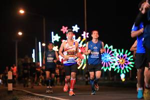 BIB: 41965, 40575
                            <button type="button" onclick="openModal(14592077)" class="btn btn-primary btn-sm float-right btn-popup" data-toggle="modal" data-target=".modal-high-quality">
                        <i class="fas fa-shopping-cart"></i> Add to Cart
                    </button>
                                            <button type="button" onclick="isThisMe(14592077, true)" class="btn btn-success btn-sm float-right btn-popup btn-isme hidden" data-toggle="tooltip" data-placement="bottom" title="นี่คือรูปของคุณใช่ไหม คลิกที่นี่เพื่อเอาเข้าอัลบั้ม">
                        <i class="fas fa-plus"></i> Add to album
                    </button>
                    <button type="button" onclick="isThisMe(14592077, false)" class="btn btn-warning btn-sm float-right btn-popup btn-isnotme hidden">
                        <i class="fas fa-ban"></i> Remove from album
                    </button>