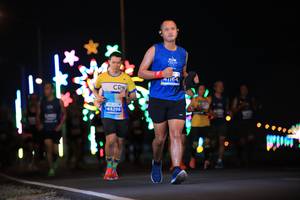 BIB: 41164, 45298
                            <button type="button" onclick="openModal(14659344)" class="btn btn-primary btn-sm float-right btn-popup" data-toggle="modal" data-target=".modal-high-quality">
                        <i class="fas fa-shopping-cart"></i> Add to Cart
                    </button>
                                            <button type="button" onclick="isThisMe(14659344, true)" class="btn btn-success btn-sm float-right btn-popup btn-isme hidden" data-toggle="tooltip" data-placement="bottom" title="นี่คือรูปของคุณใช่ไหม คลิกที่นี่เพื่อเอาเข้าอัลบั้ม">
                        <i class="fas fa-plus"></i> Add to album
                    </button>
                    <button type="button" onclick="isThisMe(14659344, false)" class="btn btn-warning btn-sm float-right btn-popup btn-isnotme hidden">
                        <i class="fas fa-ban"></i> Remove from album
                    </button>