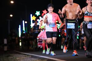 BIB: 46596, 40966, 431
                            <button type="button" onclick="openModal(14603697)" class="btn btn-primary btn-sm float-right btn-popup" data-toggle="modal" data-target=".modal-high-quality">
                        <i class="fas fa-shopping-cart"></i> Add to Cart
                    </button>
                                            <button type="button" onclick="isThisMe(14603697, true)" class="btn btn-success btn-sm float-right btn-popup btn-isme hidden" data-toggle="tooltip" data-placement="bottom" title="นี่คือรูปของคุณใช่ไหม คลิกที่นี่เพื่อเอาเข้าอัลบั้ม">
                        <i class="fas fa-plus"></i> Add to album
                    </button>
                    <button type="button" onclick="isThisMe(14603697, false)" class="btn btn-warning btn-sm float-right btn-popup btn-isnotme hidden">
                        <i class="fas fa-ban"></i> Remove from album
                    </button>