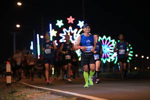 BIB: 4513
                            <button type="button" onclick="openModal(14605504)" class="btn btn-primary btn-sm float-right btn-popup" data-toggle="modal" data-target=".modal-high-quality">
                        <i class="fas fa-shopping-cart"></i> Add to Cart
                    </button>
                                            <button type="button" onclick="isThisMe(14605504, true)" class="btn btn-success btn-sm float-right btn-popup btn-isme hidden" data-toggle="tooltip" data-placement="bottom" title="นี่คือรูปของคุณใช่ไหม คลิกที่นี่เพื่อเอาเข้าอัลบั้ม">
                        <i class="fas fa-plus"></i> Add to album
                    </button>
                    <button type="button" onclick="isThisMe(14605504, false)" class="btn btn-warning btn-sm float-right btn-popup btn-isnotme hidden">
                        <i class="fas fa-ban"></i> Remove from album
                    </button>