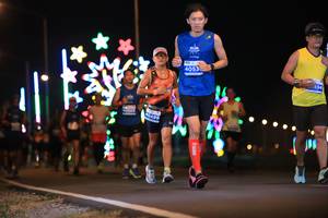 BIB: 4053, 594, 0499
                            <button type="button" onclick="openModal(14636393)" class="btn btn-primary btn-sm float-right btn-popup" data-toggle="modal" data-target=".modal-high-quality">
                        <i class="fas fa-shopping-cart"></i> Add to Cart
                    </button>
                                            <button type="button" onclick="isThisMe(14636393, true)" class="btn btn-success btn-sm float-right btn-popup btn-isme hidden" data-toggle="tooltip" data-placement="bottom" title="นี่คือรูปของคุณใช่ไหม คลิกที่นี่เพื่อเอาเข้าอัลบั้ม">
                        <i class="fas fa-plus"></i> Add to album
                    </button>
                    <button type="button" onclick="isThisMe(14636393, false)" class="btn btn-warning btn-sm float-right btn-popup btn-isnotme hidden">
                        <i class="fas fa-ban"></i> Remove from album
                    </button>