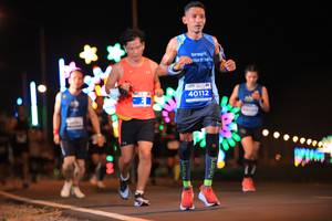 BIB: 40112
                            <button type="button" onclick="openModal(14656584)" class="btn btn-primary btn-sm float-right btn-popup" data-toggle="modal" data-target=".modal-high-quality">
                        <i class="fas fa-shopping-cart"></i> Add to Cart
                    </button>
                                            <button type="button" onclick="isThisMe(14656584, true)" class="btn btn-success btn-sm float-right btn-popup btn-isme hidden" data-toggle="tooltip" data-placement="bottom" title="นี่คือรูปของคุณใช่ไหม คลิกที่นี่เพื่อเอาเข้าอัลบั้ม">
                        <i class="fas fa-plus"></i> Add to album
                    </button>
                    <button type="button" onclick="isThisMe(14656584, false)" class="btn btn-warning btn-sm float-right btn-popup btn-isnotme hidden">
                        <i class="fas fa-ban"></i> Remove from album
                    </button>