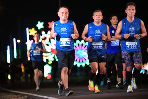 BIB: 770, 41225, 41840, 41692
                            <button type="button" onclick="openModal(14614289)" class="btn btn-primary btn-sm float-right btn-popup" data-toggle="modal" data-target=".modal-high-quality">
                        <i class="fas fa-shopping-cart"></i> Add to Cart
                    </button>
                                            <button type="button" onclick="isThisMe(14614289, true)" class="btn btn-success btn-sm float-right btn-popup btn-isme hidden" data-toggle="tooltip" data-placement="bottom" title="นี่คือรูปของคุณใช่ไหม คลิกที่นี่เพื่อเอาเข้าอัลบั้ม">
                        <i class="fas fa-plus"></i> Add to album
                    </button>
                    <button type="button" onclick="isThisMe(14614289, false)" class="btn btn-warning btn-sm float-right btn-popup btn-isnotme hidden">
                        <i class="fas fa-ban"></i> Remove from album
                    </button>