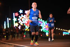 BIB: 46011
                            <button type="button" onclick="openModal(14634287)" class="btn btn-primary btn-sm float-right btn-popup" data-toggle="modal" data-target=".modal-high-quality">
                        <i class="fas fa-shopping-cart"></i> Add to Cart
                    </button>
                                            <button type="button" onclick="isThisMe(14634287, true)" class="btn btn-success btn-sm float-right btn-popup btn-isme hidden" data-toggle="tooltip" data-placement="bottom" title="นี่คือรูปของคุณใช่ไหม คลิกที่นี่เพื่อเอาเข้าอัลบั้ม">
                        <i class="fas fa-plus"></i> Add to album
                    </button>
                    <button type="button" onclick="isThisMe(14634287, false)" class="btn btn-warning btn-sm float-right btn-popup btn-isnotme hidden">
                        <i class="fas fa-ban"></i> Remove from album
                    </button>