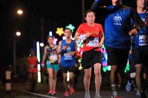 BIB: 47575, 405, 4208
                            <button type="button" onclick="openModal(14594845)" class="btn btn-primary btn-sm float-right btn-popup" data-toggle="modal" data-target=".modal-high-quality">
                        <i class="fas fa-shopping-cart"></i> Add to Cart
                    </button>
                                            <button type="button" onclick="isThisMe(14594845, true)" class="btn btn-success btn-sm float-right btn-popup btn-isme hidden" data-toggle="tooltip" data-placement="bottom" title="นี่คือรูปของคุณใช่ไหม คลิกที่นี่เพื่อเอาเข้าอัลบั้ม">
                        <i class="fas fa-plus"></i> Add to album
                    </button>
                    <button type="button" onclick="isThisMe(14594845, false)" class="btn btn-warning btn-sm float-right btn-popup btn-isnotme hidden">
                        <i class="fas fa-ban"></i> Remove from album
                    </button>