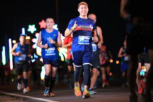 BIB: 1565, 41611
                            <button type="button" onclick="openModal(14643984)" class="btn btn-primary btn-sm float-right btn-popup" data-toggle="modal" data-target=".modal-high-quality">
                        <i class="fas fa-shopping-cart"></i> Add to Cart
                    </button>
                                            <button type="button" onclick="isThisMe(14643984, true)" class="btn btn-success btn-sm float-right btn-popup btn-isme hidden" data-toggle="tooltip" data-placement="bottom" title="นี่คือรูปของคุณใช่ไหม คลิกที่นี่เพื่อเอาเข้าอัลบั้ม">
                        <i class="fas fa-plus"></i> Add to album
                    </button>
                    <button type="button" onclick="isThisMe(14643984, false)" class="btn btn-warning btn-sm float-right btn-popup btn-isnotme hidden">
                        <i class="fas fa-ban"></i> Remove from album
                    </button>