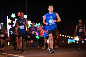 BIB: 41694, 4139
                            <button type="button" onclick="openModal(14703372)" class="btn btn-primary btn-sm float-right btn-popup" data-toggle="modal" data-target=".modal-high-quality">
                        <i class="fas fa-shopping-cart"></i> Add to Cart
                    </button>
                                            <button type="button" onclick="isThisMe(14703372, true)" class="btn btn-success btn-sm float-right btn-popup btn-isme hidden" data-toggle="tooltip" data-placement="bottom" title="นี่คือรูปของคุณใช่ไหม คลิกที่นี่เพื่อเอาเข้าอัลบั้ม">
                        <i class="fas fa-plus"></i> Add to album
                    </button>
                    <button type="button" onclick="isThisMe(14703372, false)" class="btn btn-warning btn-sm float-right btn-popup btn-isnotme hidden">
                        <i class="fas fa-ban"></i> Remove from album
                    </button>