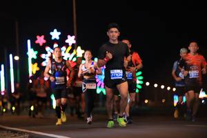 BIB: 42195, 77426, 77413
                            <button type="button" onclick="openModal(14714633)" class="btn btn-primary btn-sm float-right btn-popup" data-toggle="modal" data-target=".modal-high-quality">
                        <i class="fas fa-shopping-cart"></i> Add to Cart
                    </button>
                                            <button type="button" onclick="isThisMe(14714633, true)" class="btn btn-success btn-sm float-right btn-popup btn-isme hidden" data-toggle="tooltip" data-placement="bottom" title="นี่คือรูปของคุณใช่ไหม คลิกที่นี่เพื่อเอาเข้าอัลบั้ม">
                        <i class="fas fa-plus"></i> Add to album
                    </button>
                    <button type="button" onclick="isThisMe(14714633, false)" class="btn btn-warning btn-sm float-right btn-popup btn-isnotme hidden">
                        <i class="fas fa-ban"></i> Remove from album
                    </button>