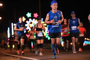 BIB: 40303, 4775, 4524
                            <button type="button" onclick="openModal(14619532)" class="btn btn-primary btn-sm float-right btn-popup" data-toggle="modal" data-target=".modal-high-quality">
                        <i class="fas fa-shopping-cart"></i> Add to Cart
                    </button>
                                            <button type="button" onclick="isThisMe(14619532, true)" class="btn btn-success btn-sm float-right btn-popup btn-isme hidden" data-toggle="tooltip" data-placement="bottom" title="นี่คือรูปของคุณใช่ไหม คลิกที่นี่เพื่อเอาเข้าอัลบั้ม">
                        <i class="fas fa-plus"></i> Add to album
                    </button>
                    <button type="button" onclick="isThisMe(14619532, false)" class="btn btn-warning btn-sm float-right btn-popup btn-isnotme hidden">
                        <i class="fas fa-ban"></i> Remove from album
                    </button>