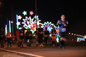 BIB: 40245
                            <button type="button" onclick="openModal(14640018)" class="btn btn-primary btn-sm float-right btn-popup" data-toggle="modal" data-target=".modal-high-quality">
                        <i class="fas fa-shopping-cart"></i> Add to Cart
                    </button>
                                            <button type="button" onclick="isThisMe(14640018, true)" class="btn btn-success btn-sm float-right btn-popup btn-isme hidden" data-toggle="tooltip" data-placement="bottom" title="นี่คือรูปของคุณใช่ไหม คลิกที่นี่เพื่อเอาเข้าอัลบั้ม">
                        <i class="fas fa-plus"></i> Add to album
                    </button>
                    <button type="button" onclick="isThisMe(14640018, false)" class="btn btn-warning btn-sm float-right btn-popup btn-isnotme hidden">
                        <i class="fas fa-ban"></i> Remove from album
                    </button>