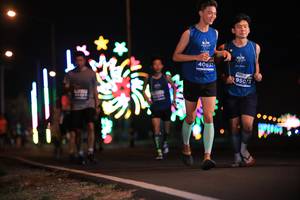 BIB: 4063, 95073
                            <button type="button" onclick="openModal(14682890)" class="btn btn-primary btn-sm float-right btn-popup" data-toggle="modal" data-target=".modal-high-quality">
                        <i class="fas fa-shopping-cart"></i> Add to Cart
                    </button>
                                            <button type="button" onclick="isThisMe(14682890, true)" class="btn btn-success btn-sm float-right btn-popup btn-isme hidden" data-toggle="tooltip" data-placement="bottom" title="นี่คือรูปของคุณใช่ไหม คลิกที่นี่เพื่อเอาเข้าอัลบั้ม">
                        <i class="fas fa-plus"></i> Add to album
                    </button>
                    <button type="button" onclick="isThisMe(14682890, false)" class="btn btn-warning btn-sm float-right btn-popup btn-isnotme hidden">
                        <i class="fas fa-ban"></i> Remove from album
                    </button>