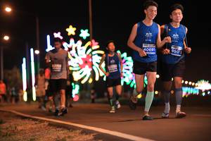 BIB: 95073, 40691
                            <button type="button" onclick="openModal(14683620)" class="btn btn-primary btn-sm float-right btn-popup" data-toggle="modal" data-target=".modal-high-quality">
                        <i class="fas fa-shopping-cart"></i> Add to Cart
                    </button>
                                            <button type="button" onclick="isThisMe(14683620, true)" class="btn btn-success btn-sm float-right btn-popup btn-isme hidden" data-toggle="tooltip" data-placement="bottom" title="นี่คือรูปของคุณใช่ไหม คลิกที่นี่เพื่อเอาเข้าอัลบั้ม">
                        <i class="fas fa-plus"></i> Add to album
                    </button>
                    <button type="button" onclick="isThisMe(14683620, false)" class="btn btn-warning btn-sm float-right btn-popup btn-isnotme hidden">
                        <i class="fas fa-ban"></i> Remove from album
                    </button>