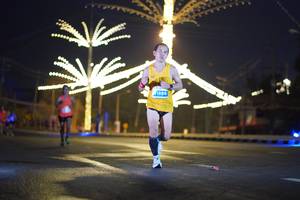 BIB: 1886
                            <button type="button" onclick="openModal(14289783)" class="btn btn-primary btn-sm float-right btn-popup" data-toggle="modal" data-target=".modal-high-quality">
                        <i class="fas fa-shopping-cart"></i> Add to Cart
                    </button>
                                            <button type="button" onclick="isThisMe(14289783, true)" class="btn btn-success btn-sm float-right btn-popup btn-isme hidden" data-toggle="tooltip" data-placement="bottom" title="นี่คือรูปของคุณใช่ไหม คลิกที่นี่เพื่อเอาเข้าอัลบั้ม">
                        <i class="fas fa-plus"></i> Add to album
                    </button>
                    <button type="button" onclick="isThisMe(14289783, false)" class="btn btn-warning btn-sm float-right btn-popup btn-isnotme hidden">
                        <i class="fas fa-ban"></i> Remove from album
                    </button>