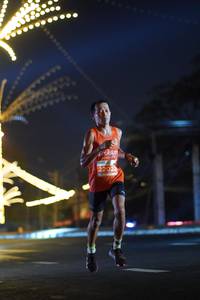 BIB: 22022
                            <button type="button" onclick="openModal(14278565)" class="btn btn-primary btn-sm float-right btn-popup" data-toggle="modal" data-target=".modal-high-quality">
                        <i class="fas fa-shopping-cart"></i> Add to Cart
                    </button>
                                            <button type="button" onclick="isThisMe(14278565, true)" class="btn btn-success btn-sm float-right btn-popup btn-isme hidden" data-toggle="tooltip" data-placement="bottom" title="นี่คือรูปของคุณใช่ไหม คลิกที่นี่เพื่อเอาเข้าอัลบั้ม">
                        <i class="fas fa-plus"></i> Add to album
                    </button>
                    <button type="button" onclick="isThisMe(14278565, false)" class="btn btn-warning btn-sm float-right btn-popup btn-isnotme hidden">
                        <i class="fas fa-ban"></i> Remove from album
                    </button>