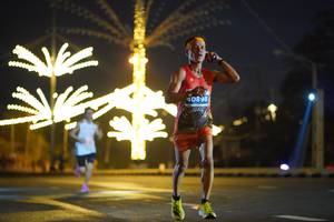 BIB: 40898
                            <button type="button" onclick="openModal(14286436)" class="btn btn-primary btn-sm float-right btn-popup" data-toggle="modal" data-target=".modal-high-quality">
                        <i class="fas fa-shopping-cart"></i> Add to Cart
                    </button>
                                            <button type="button" onclick="isThisMe(14286436, true)" class="btn btn-success btn-sm float-right btn-popup btn-isme hidden" data-toggle="tooltip" data-placement="bottom" title="นี่คือรูปของคุณใช่ไหม คลิกที่นี่เพื่อเอาเข้าอัลบั้ม">
                        <i class="fas fa-plus"></i> Add to album
                    </button>
                    <button type="button" onclick="isThisMe(14286436, false)" class="btn btn-warning btn-sm float-right btn-popup btn-isnotme hidden">
                        <i class="fas fa-ban"></i> Remove from album
                    </button>